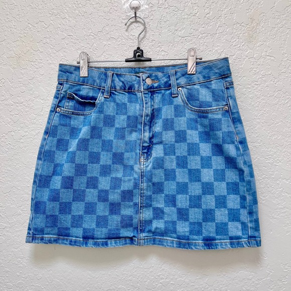 wild fable Dresses & Skirts - Wild Fable Womens Denim Skirt Blue Checkerboard Print Mini Size 12 Y2K  Coquette